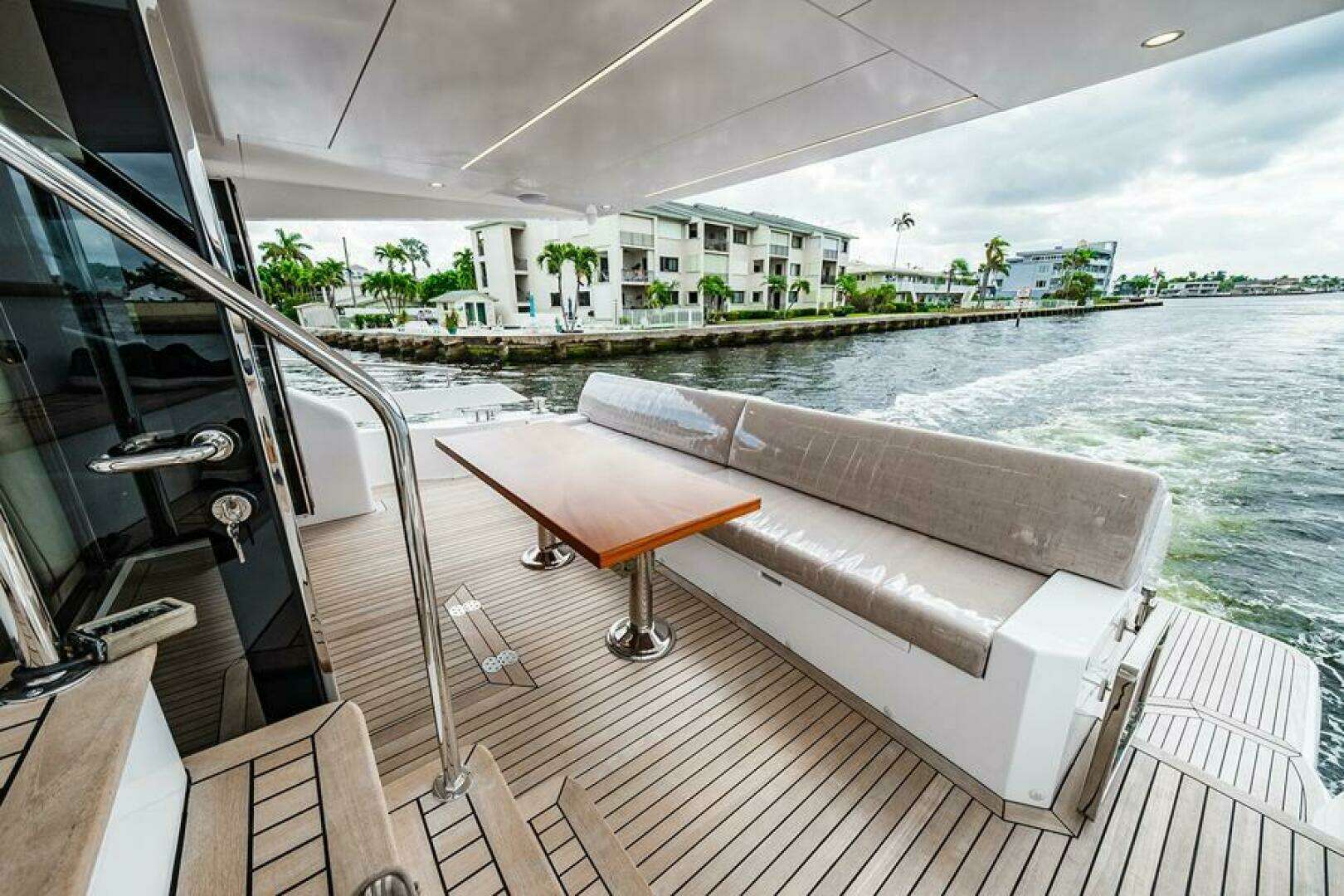 2024 Johnson Skylounge - Image 58