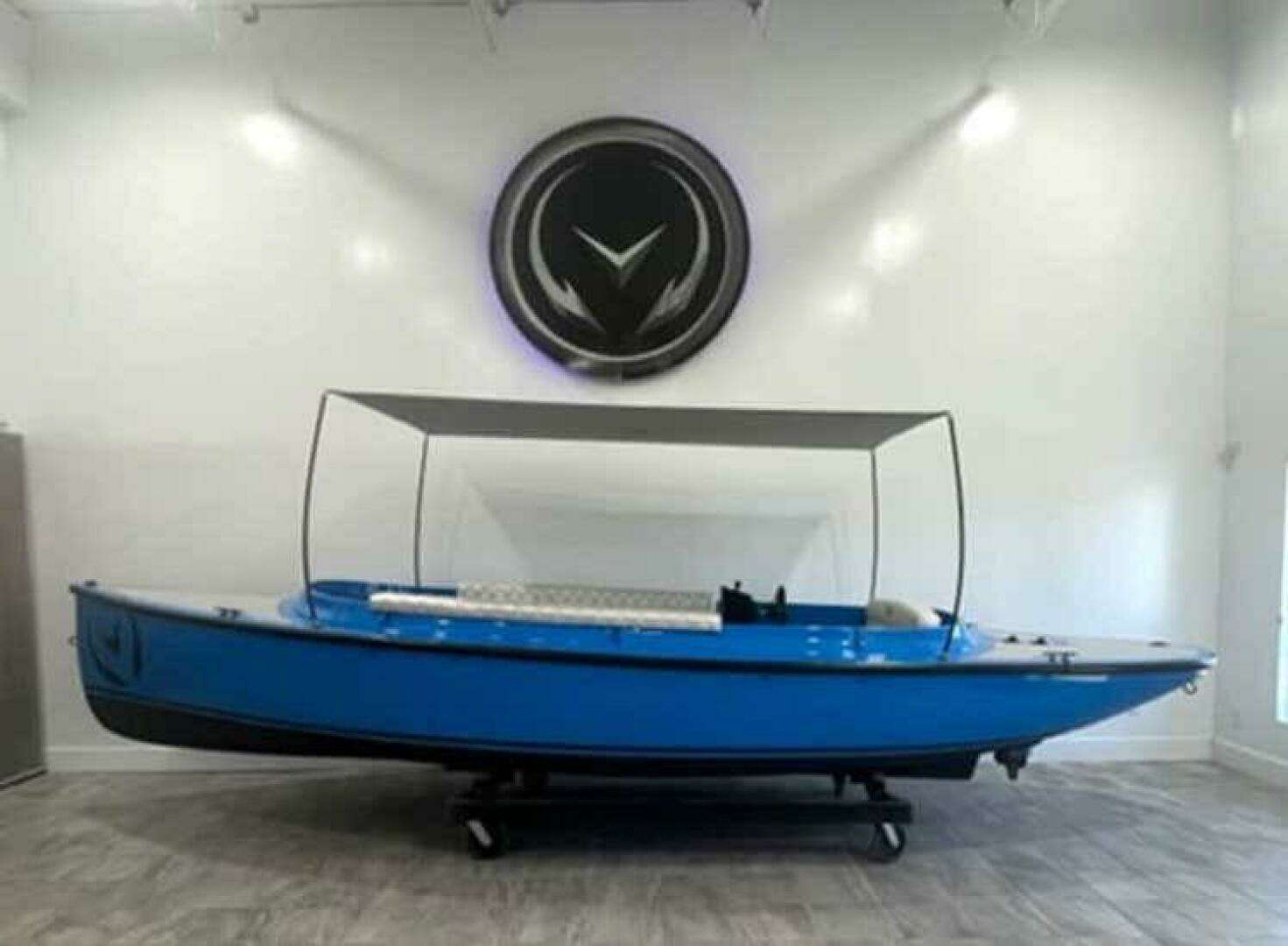 2024 Vision Fantail 217 - Image 5