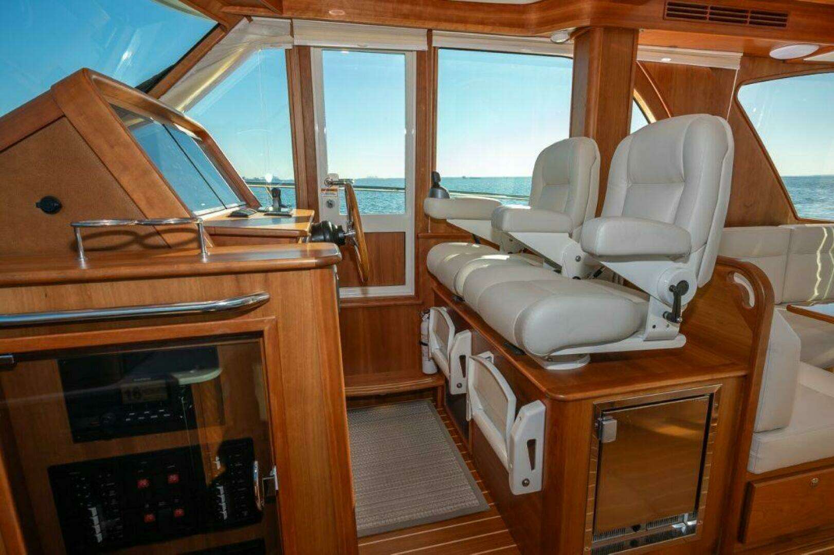 2024 Sabre 43  Salon Express - Image 26