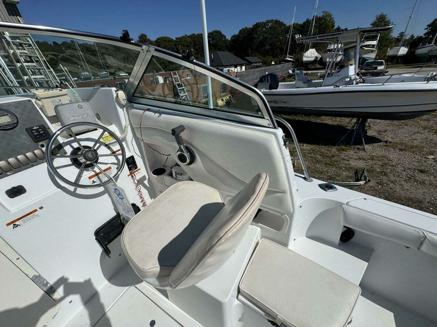 2004 Seaswirl Striper - Image 22