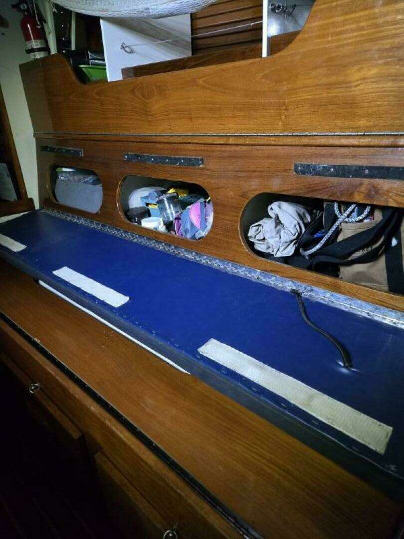 1977 Gulfstar 40 - Image 16