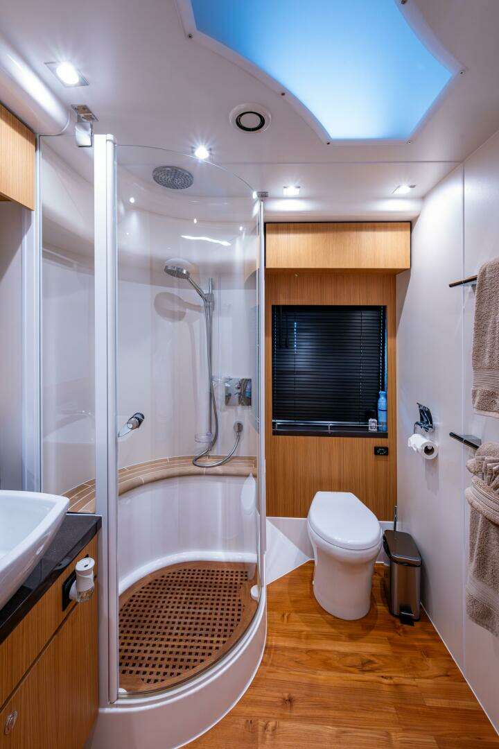 2015 Fairline 78 Squadron - Image 56