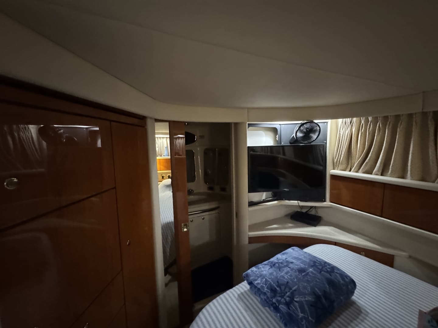 2001 Sea Ray 380 Aft Cabin - Image 50