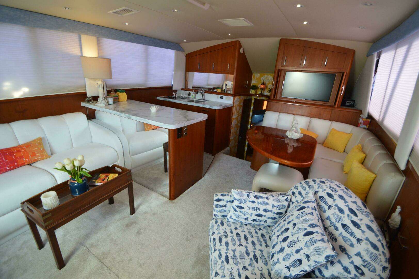 1995 Ocean 48 Cockpit Motor Yacht - Image 7