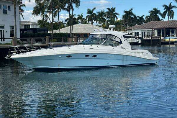 2005 Sea Ray Sundancer