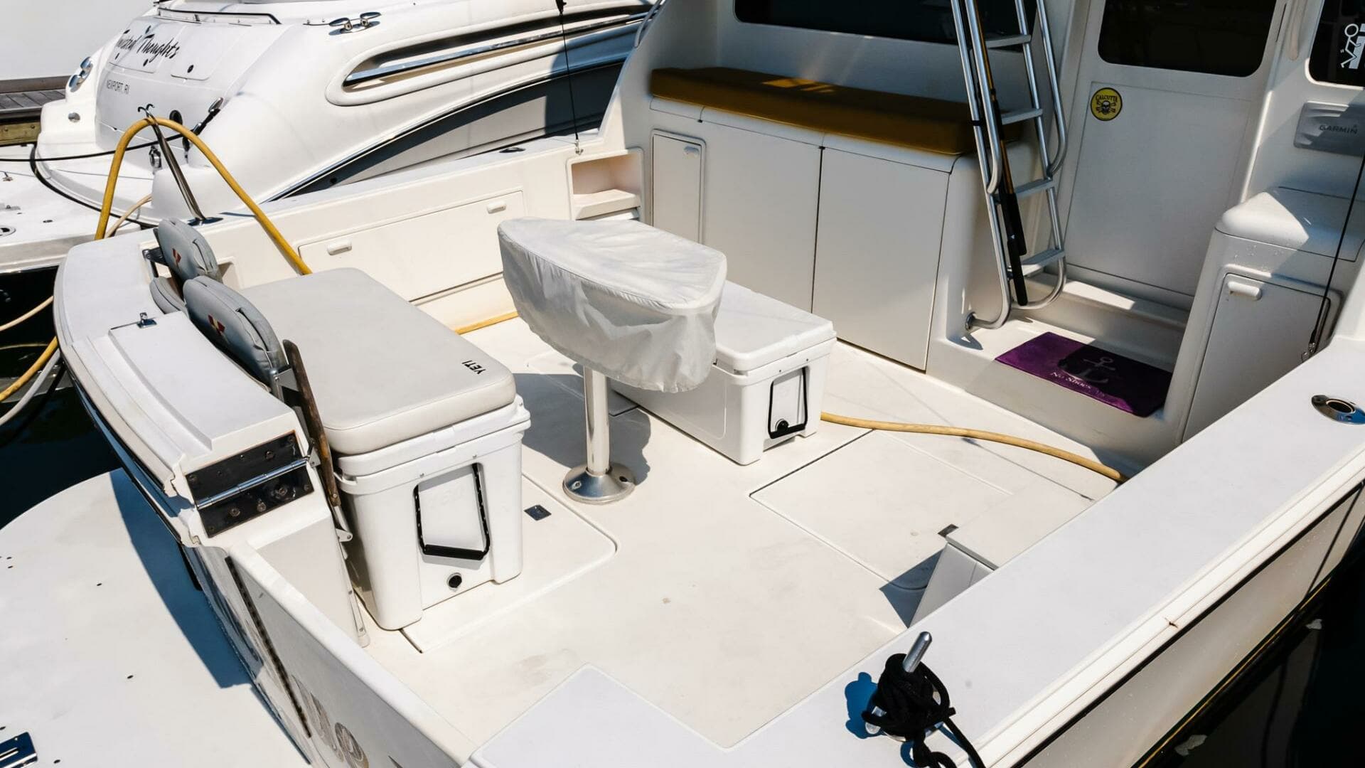 1998 Ocean Yachts 40 Convertible - Image 4