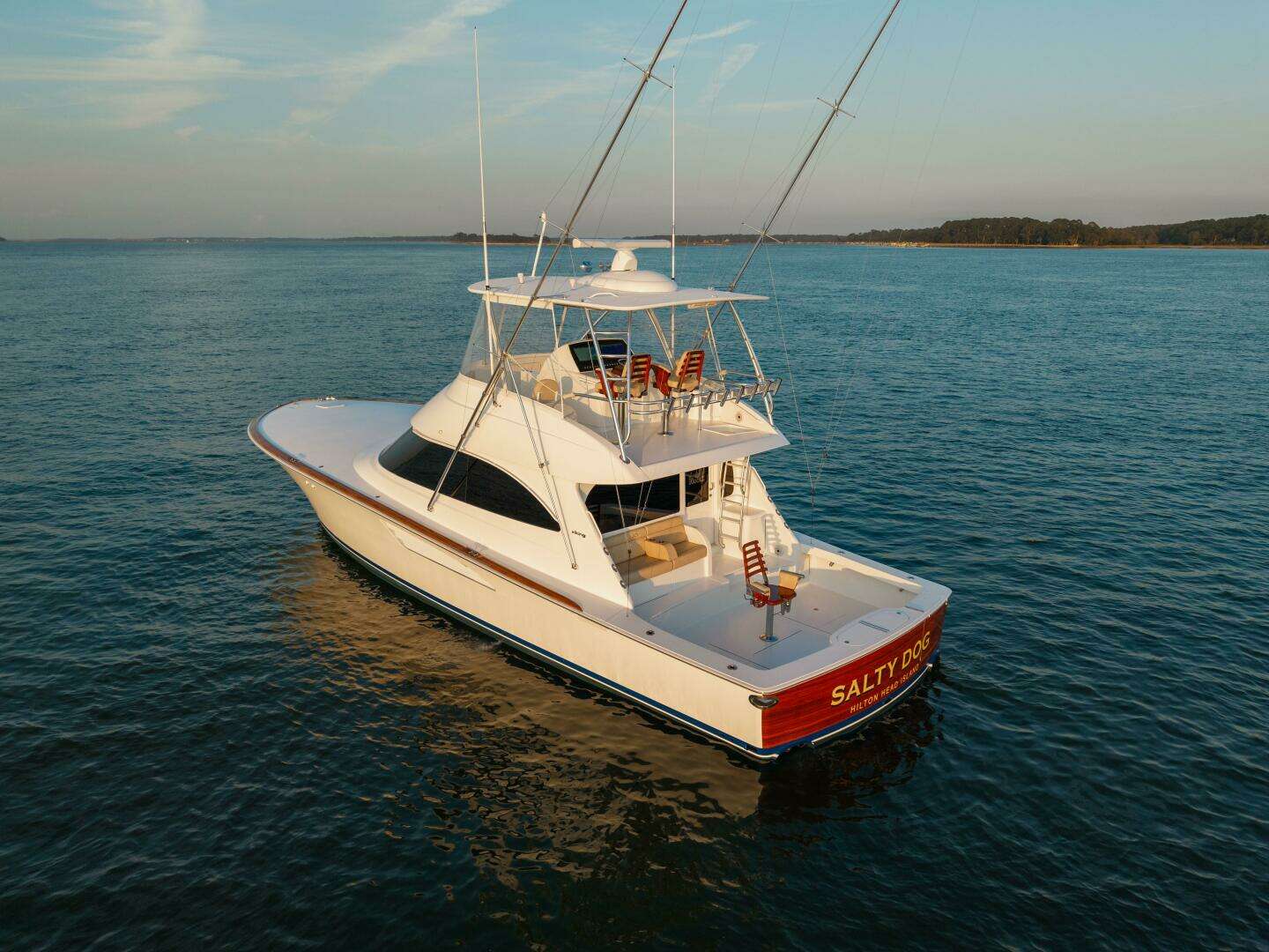 2023 Viking 54 Convertible - Image 3