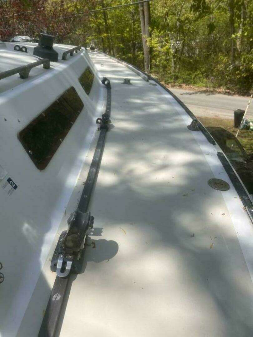 1984 J Boats J/35 - Image 9