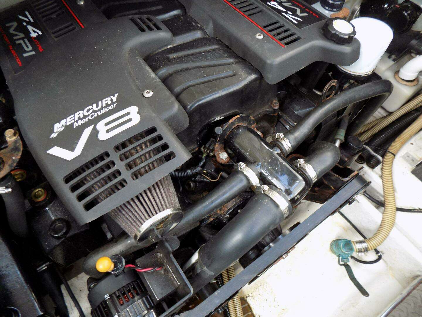 2000 Formula 31PC - Image 17