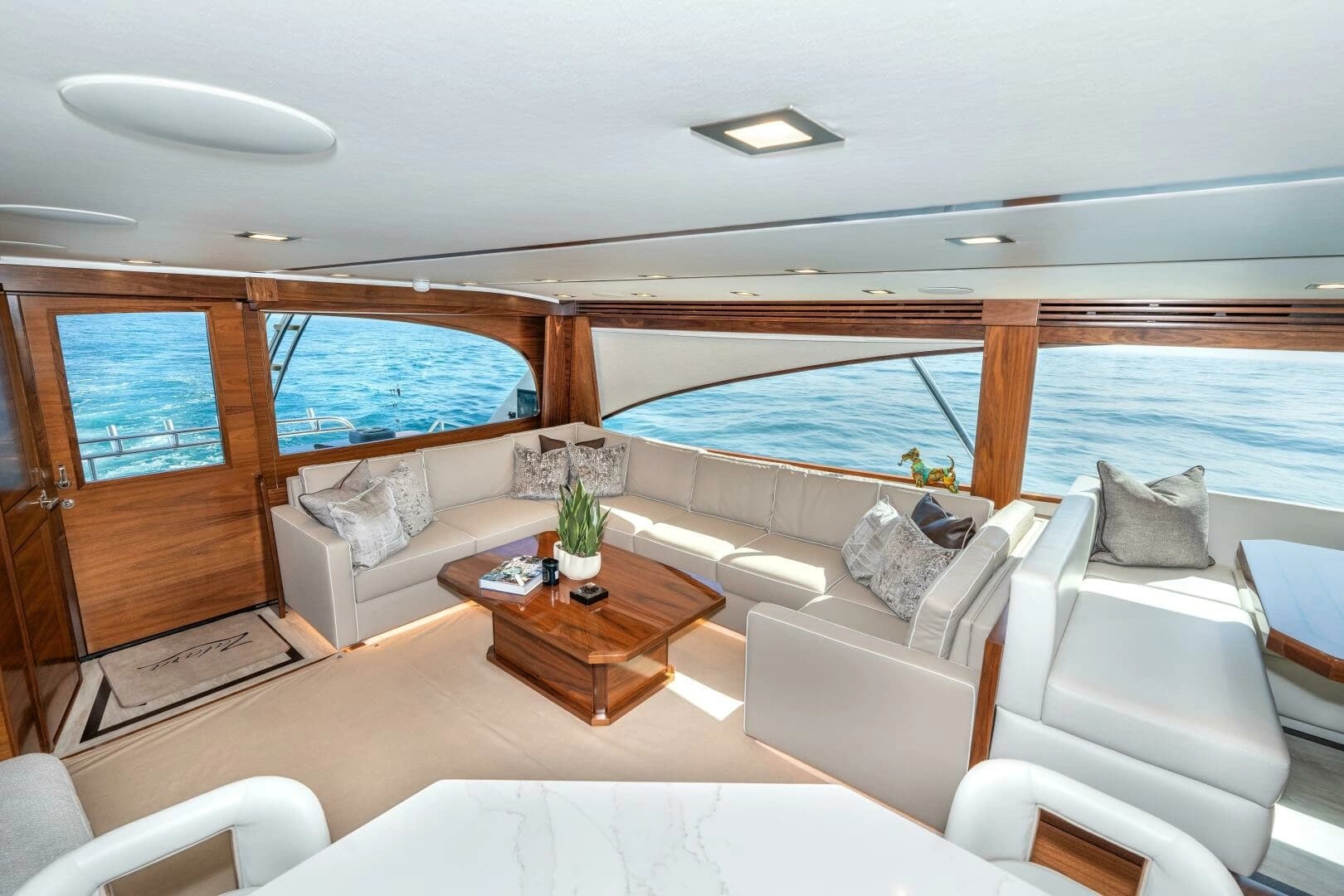 2025 Viking 90C - Image 18