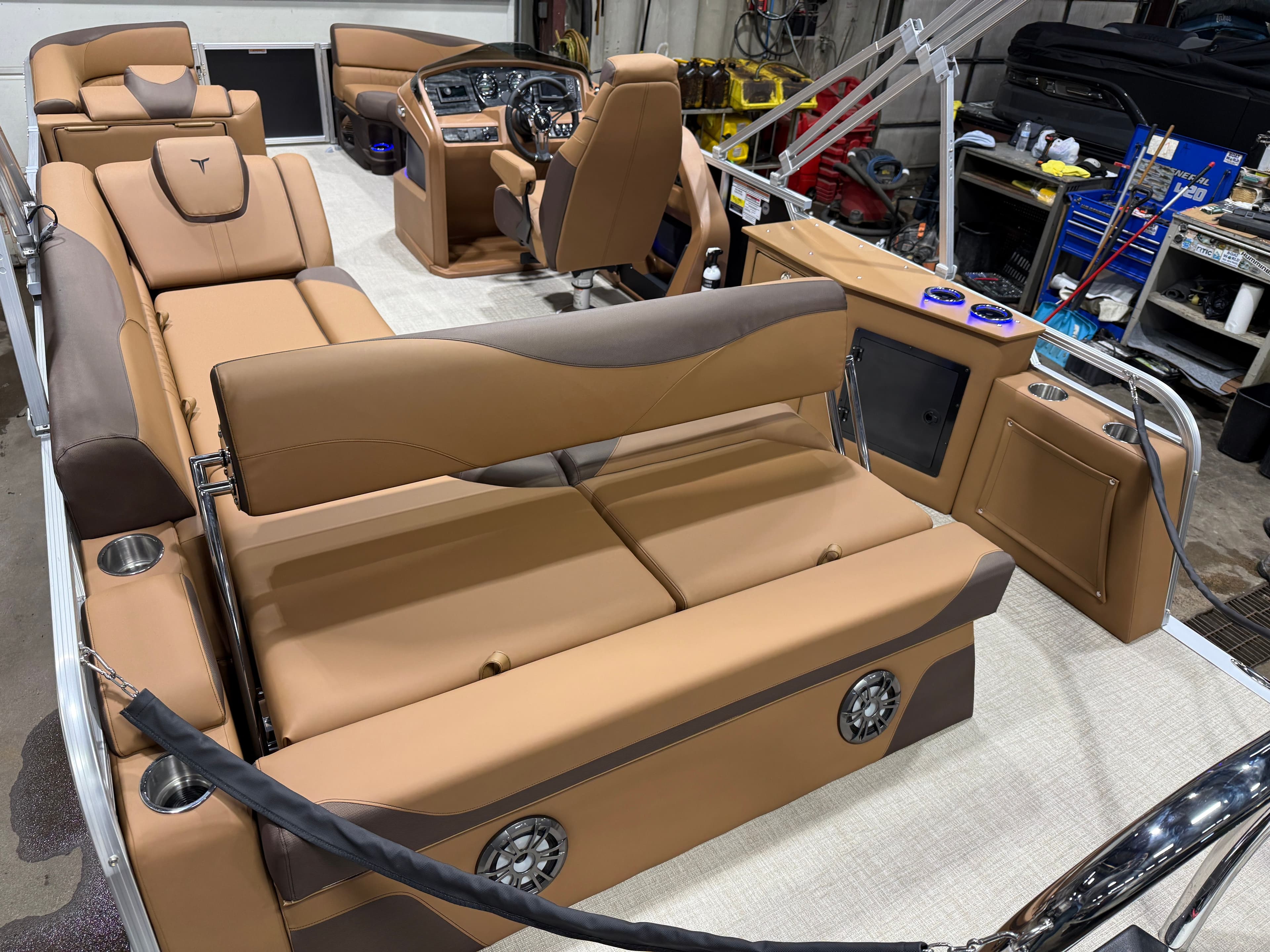 2026 Tahoe LTZ 2385 (CRB) Cruise Rear Bench Tritoon & Honda 4-Stroke EFI - 21
