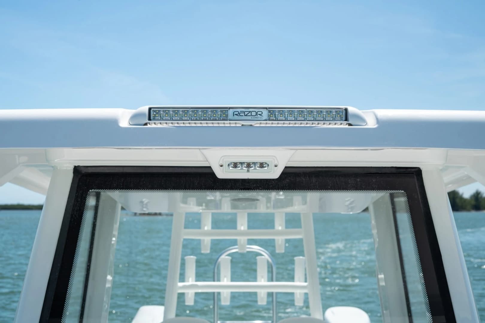 2026 Twin Vee 280 GFX2 CC - Image 8