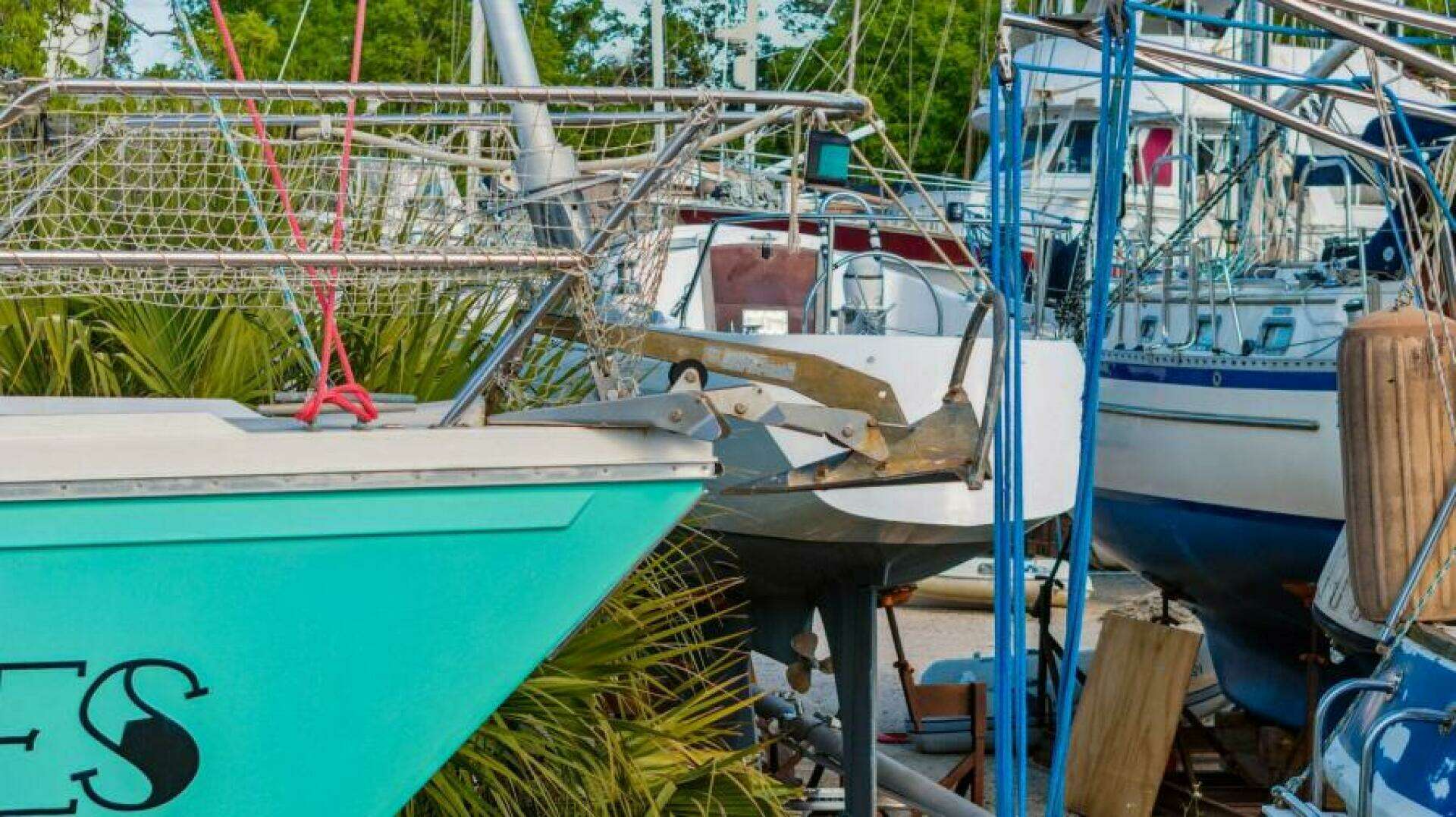 1992 Catalina 42 - Image 10