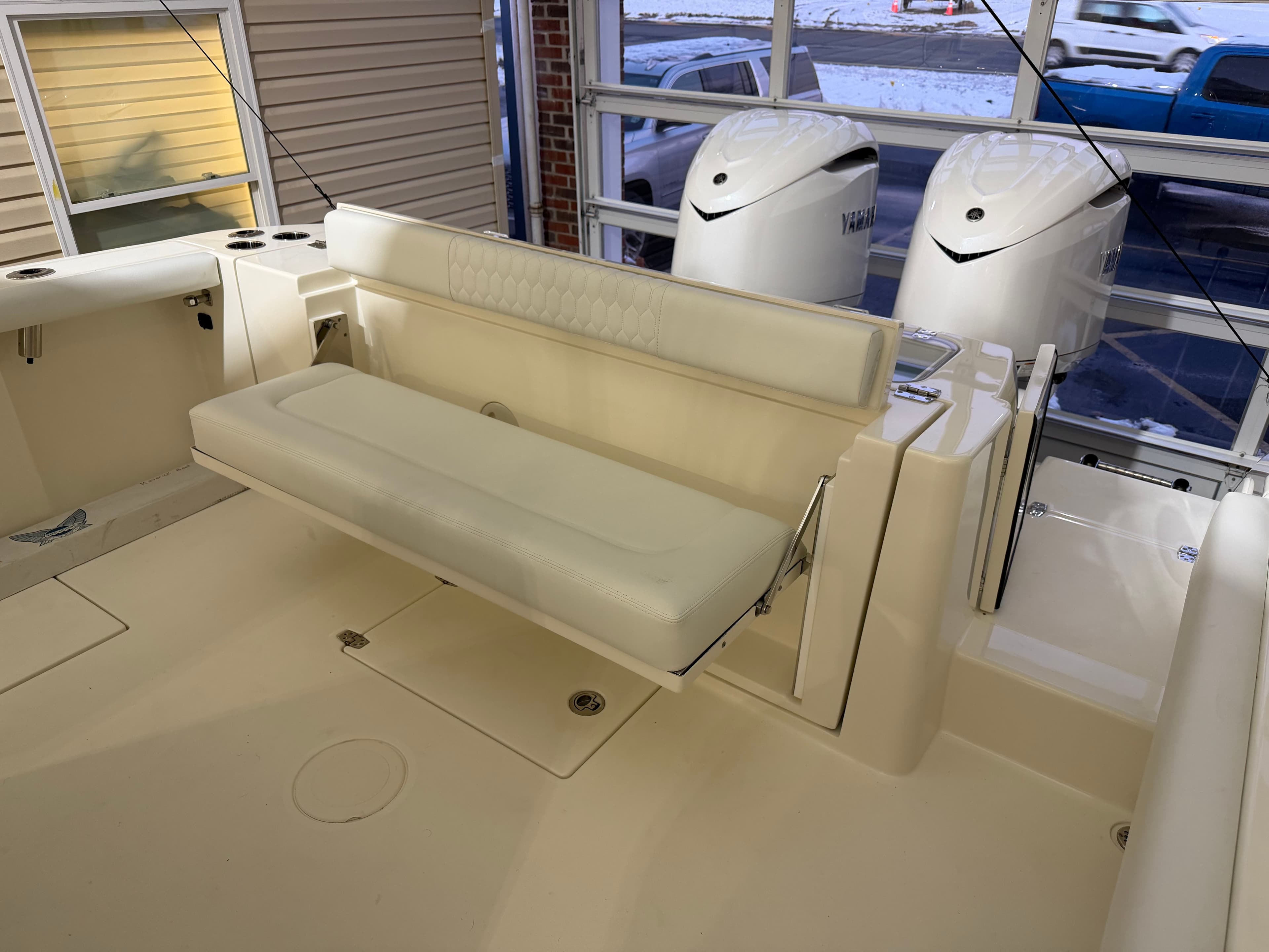 2026 COBIA 320 CC - Image 25