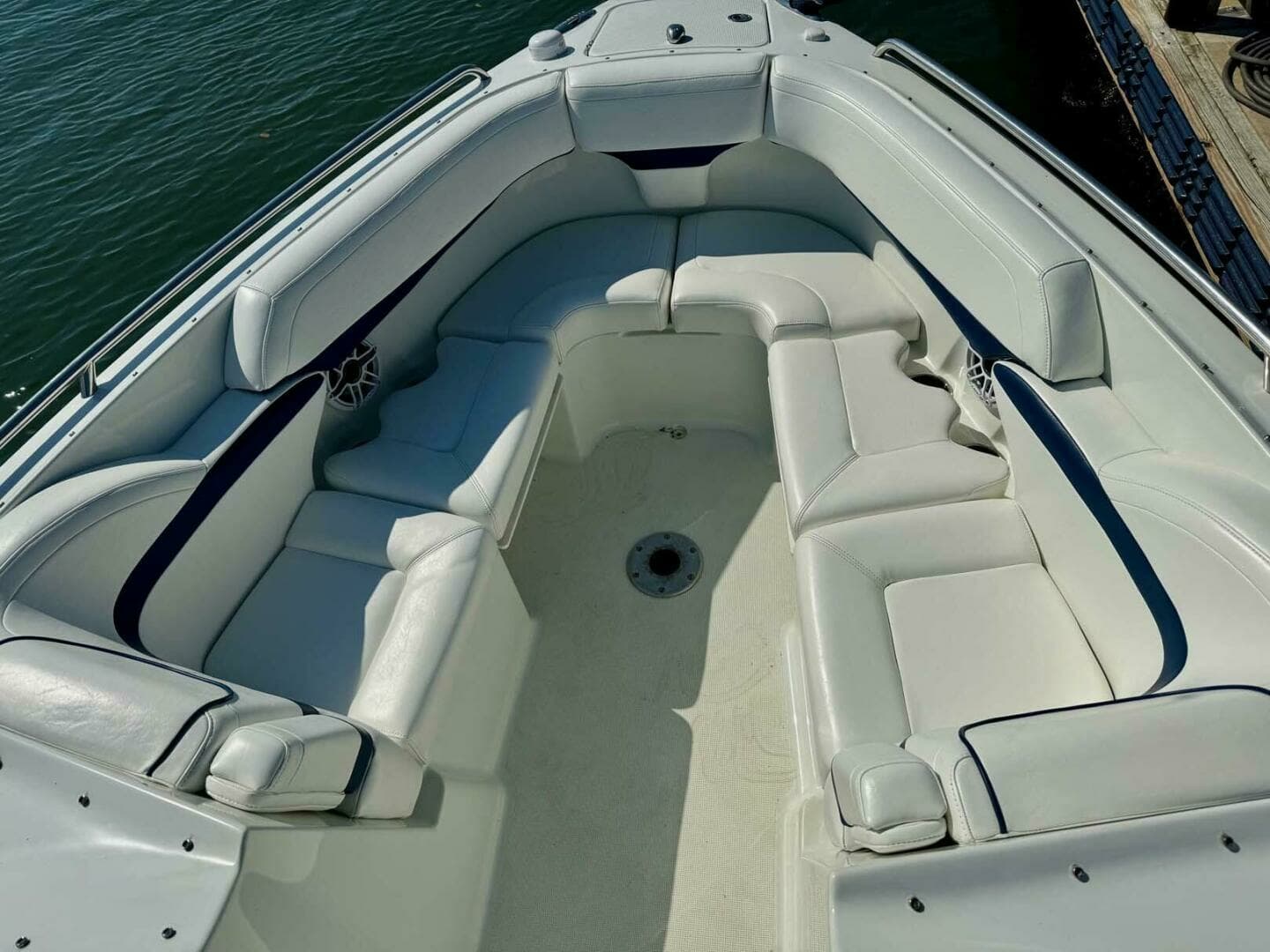 2012 Formula 290 Bowrider - Image 3