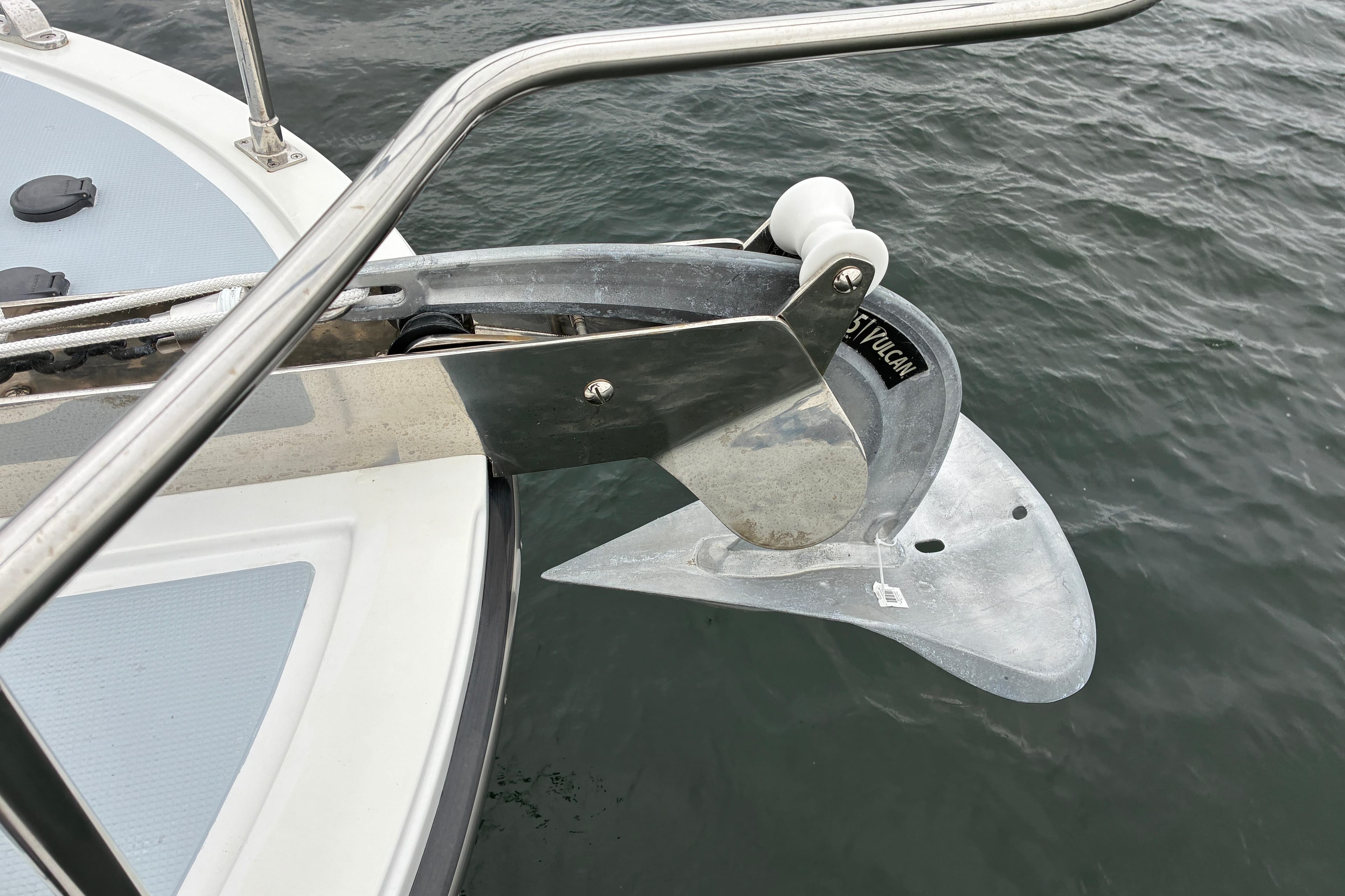 2024 Helmsman Trawlers 43E Pilothouse - Vulcan anchor