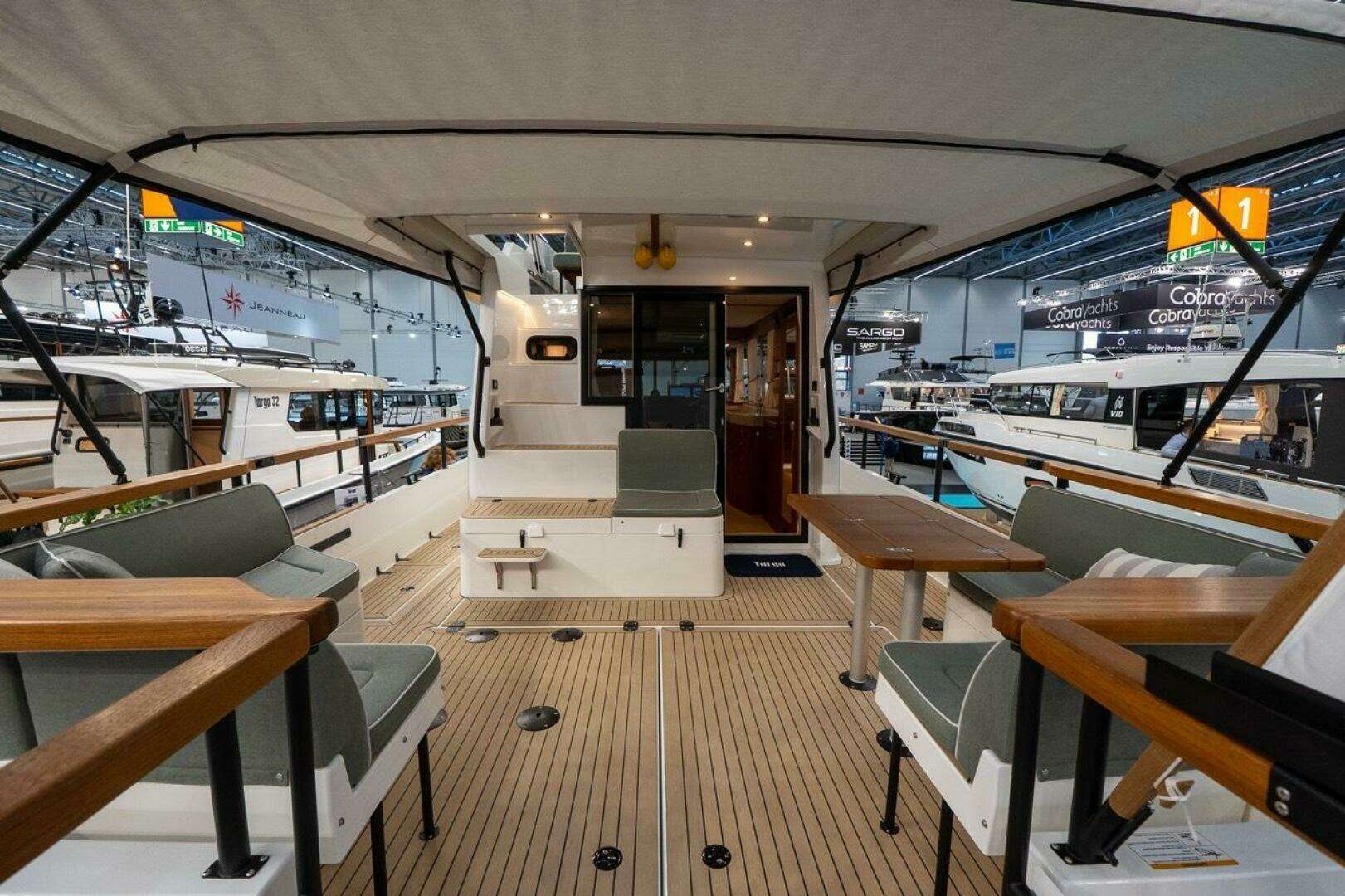 2028 Targa 46 - Image 20