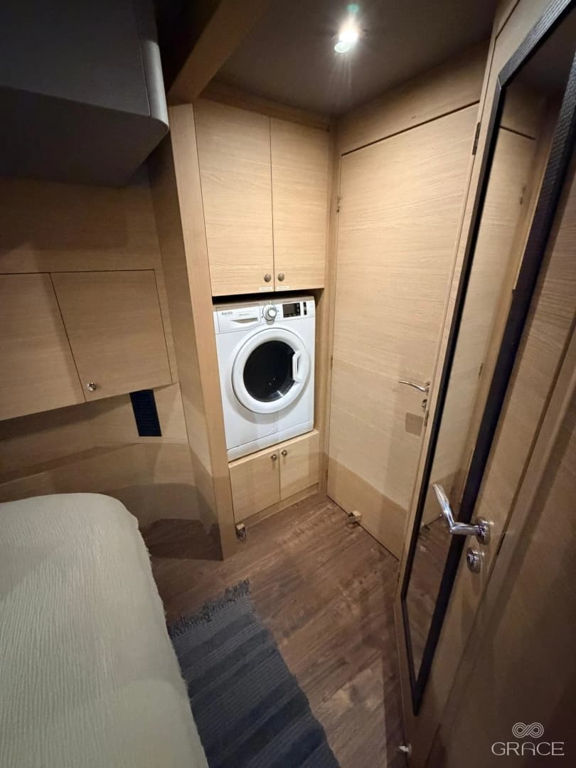 2022 Aquila 54 Yacht - Image 31