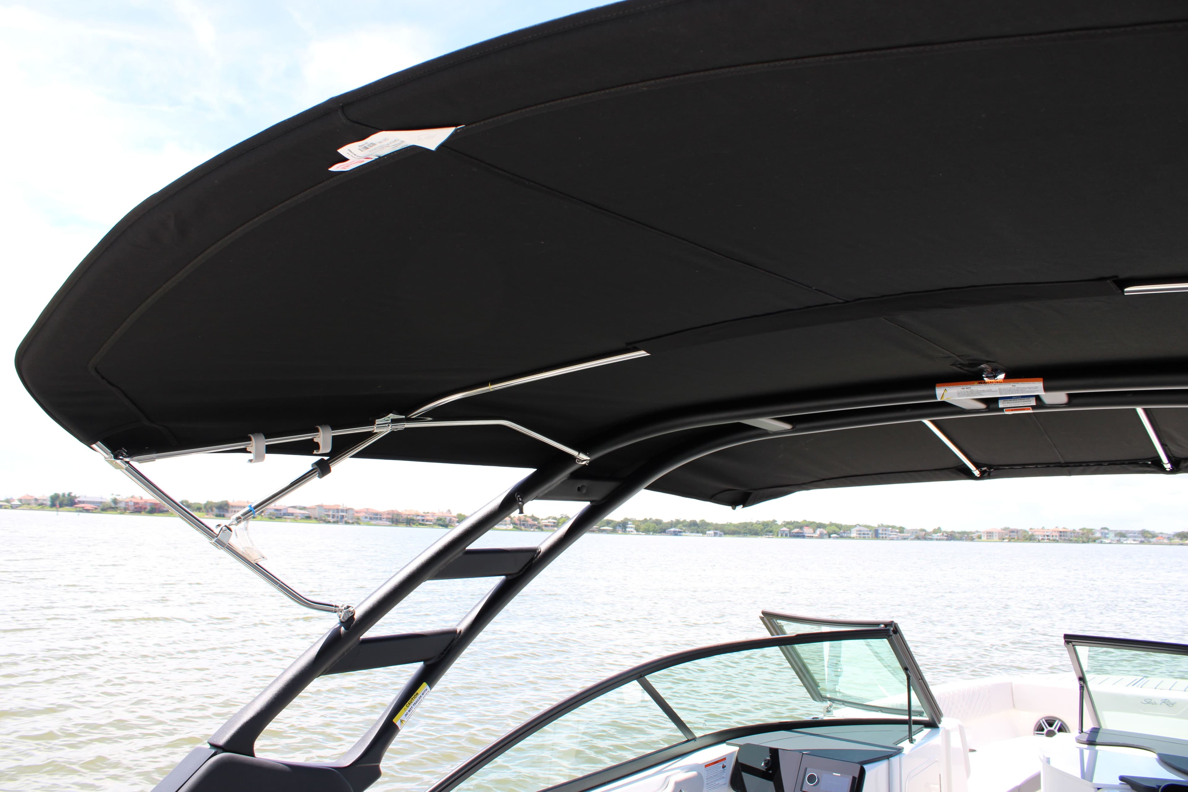 2026 Sea Ray SDX 270 Outboard - 30