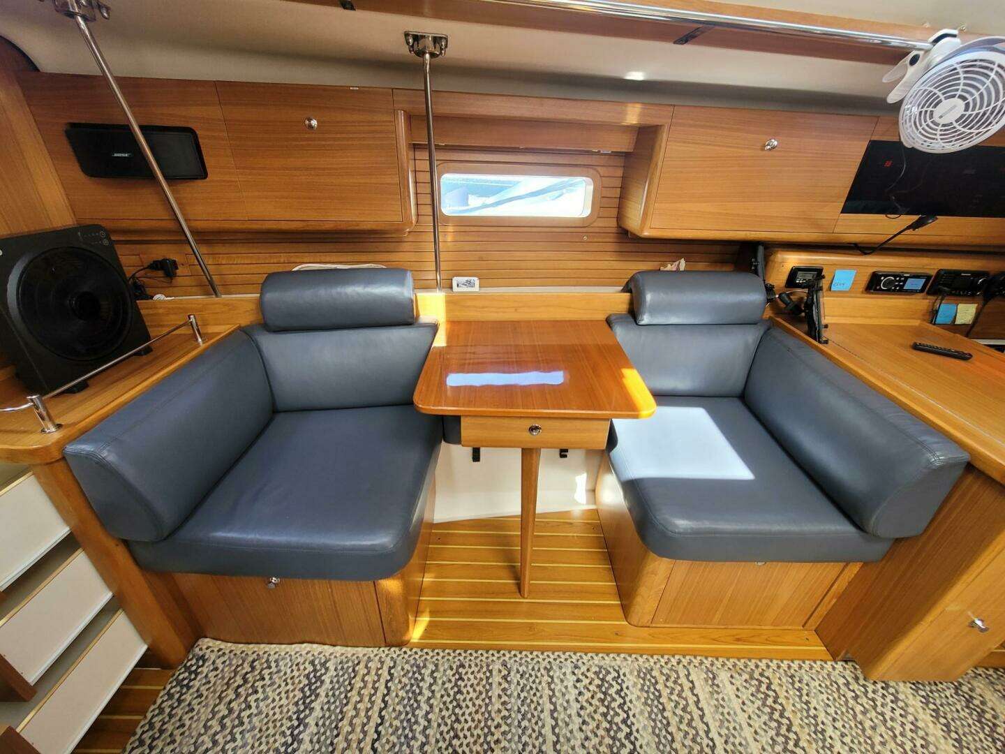 2015 Catalina 445 - Image 12
