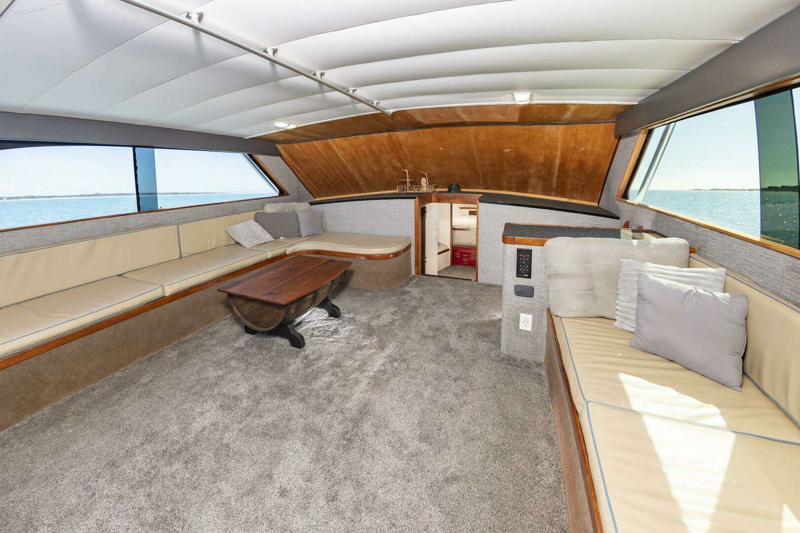 2000 Custom Carolina Terry Guthrie Sportfish - Image 20