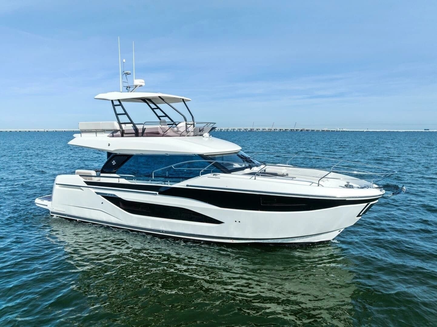 2026 Prestige F4.9 - Image 73