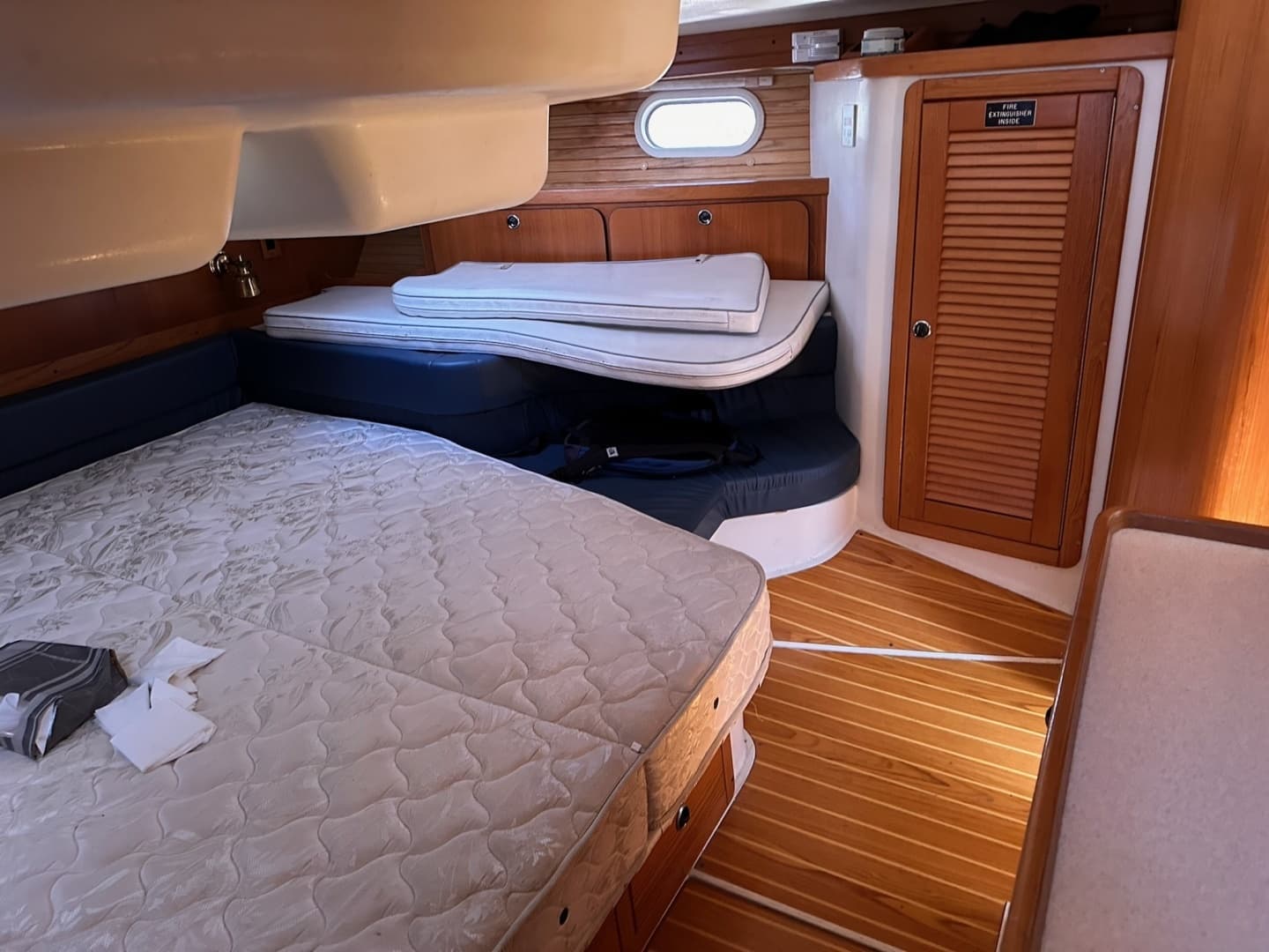 2002 Catalina 400 mkII - Image 45
