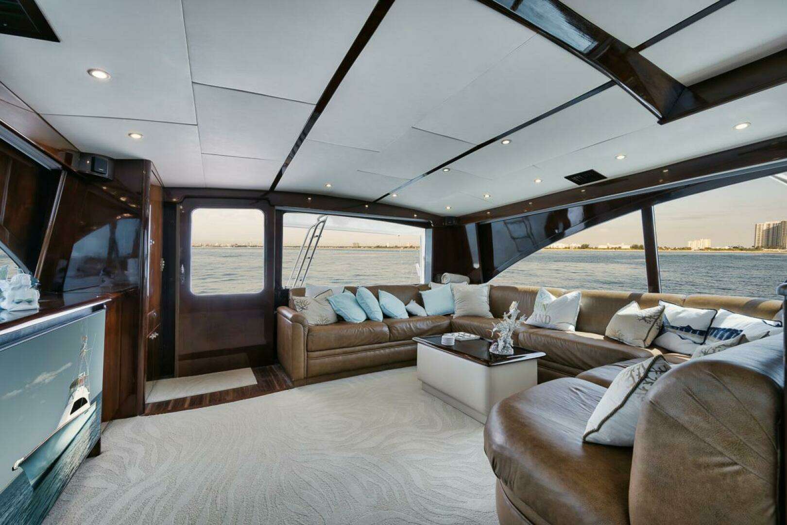 2005 Ocean 73 Super Sport - Image 2