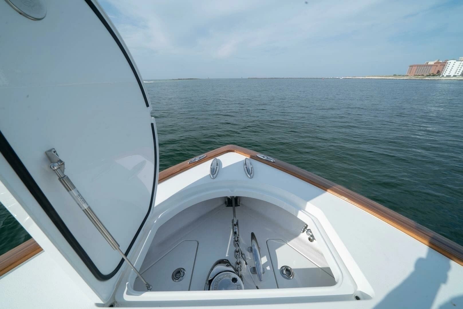 2022 Valhalla Boatworks V-37 - Image 26