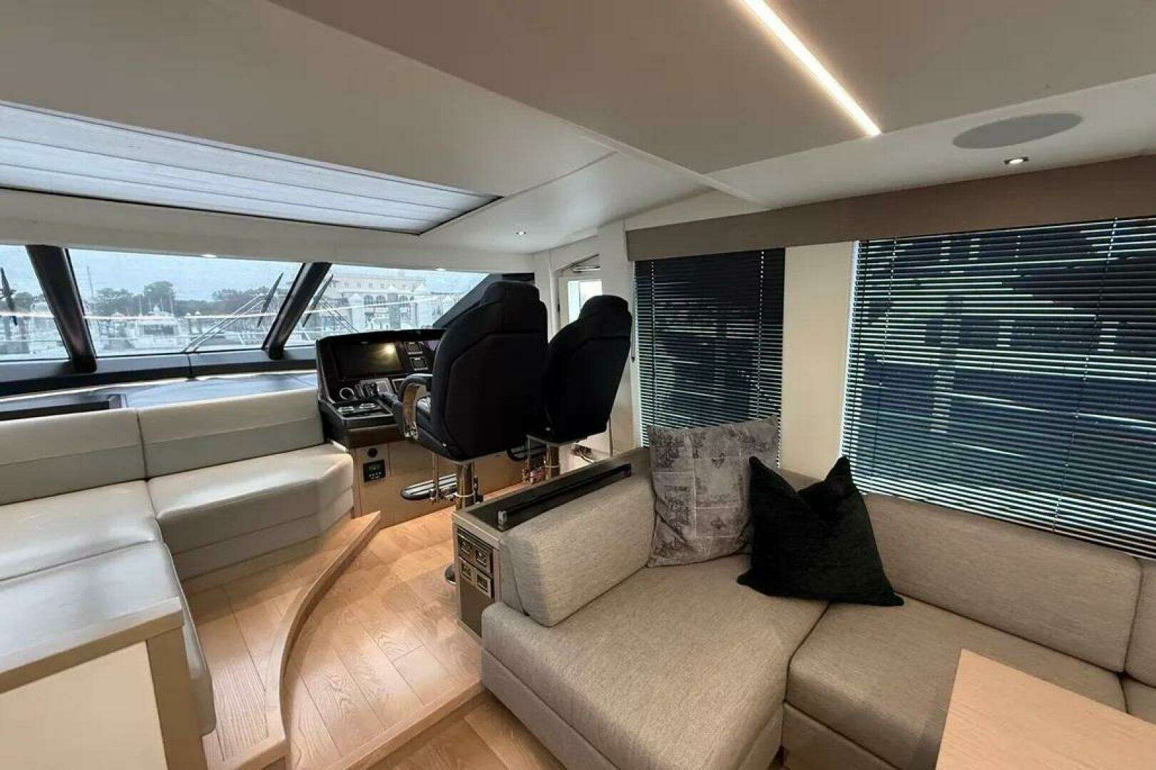 2020 Sunseeker 74 Sport Yacht - Image 5