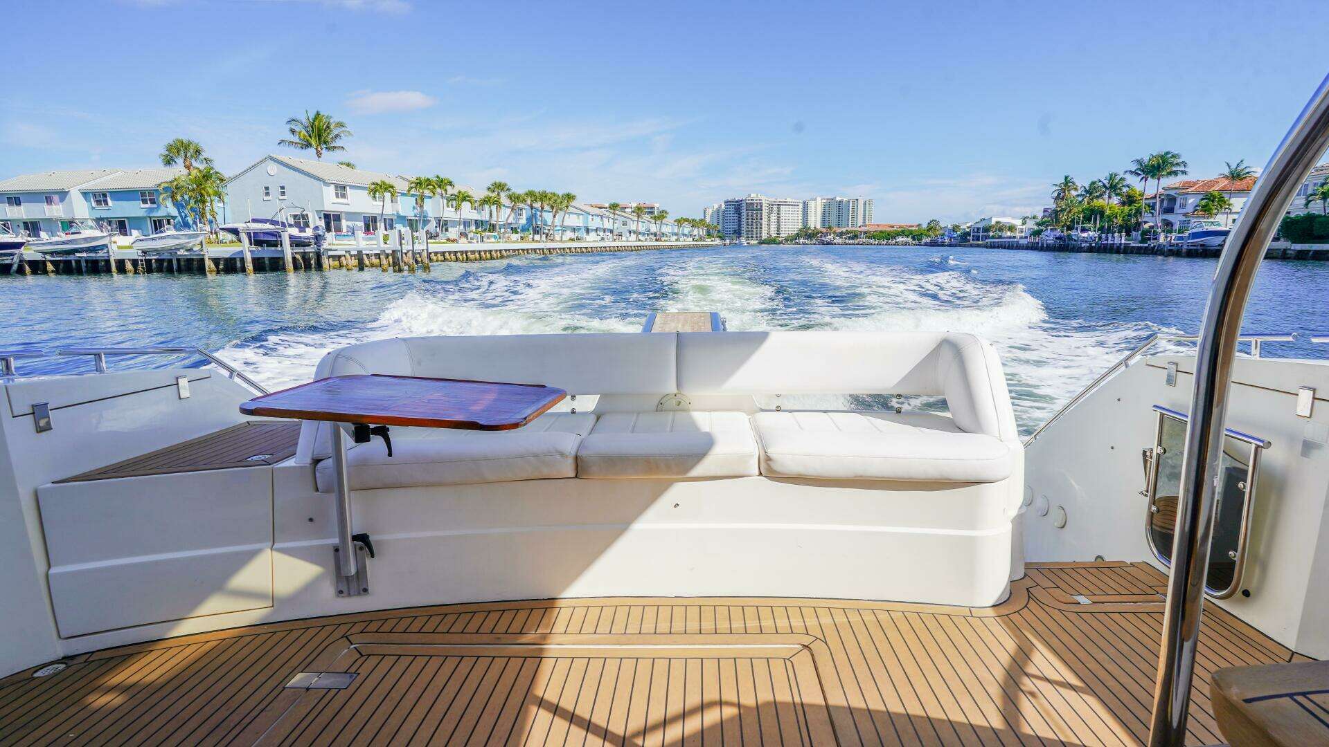 2009 Fairline — - Image 12