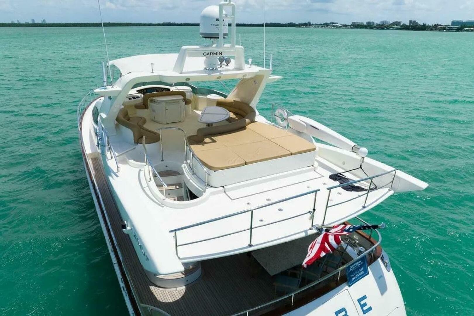 2004 Azimut 80 Carat - Image 5