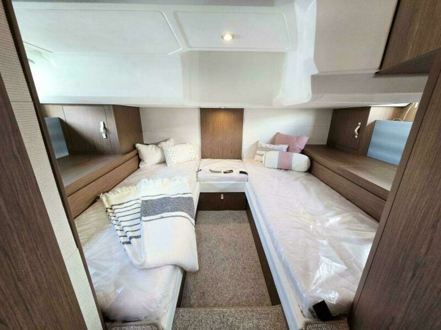 2019 Beneteau Gran Turismo 40 - Image 21