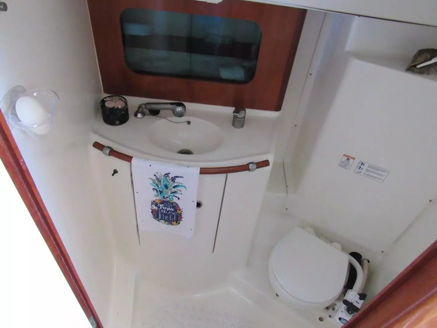 2001 Beneteau 331 - Image 9