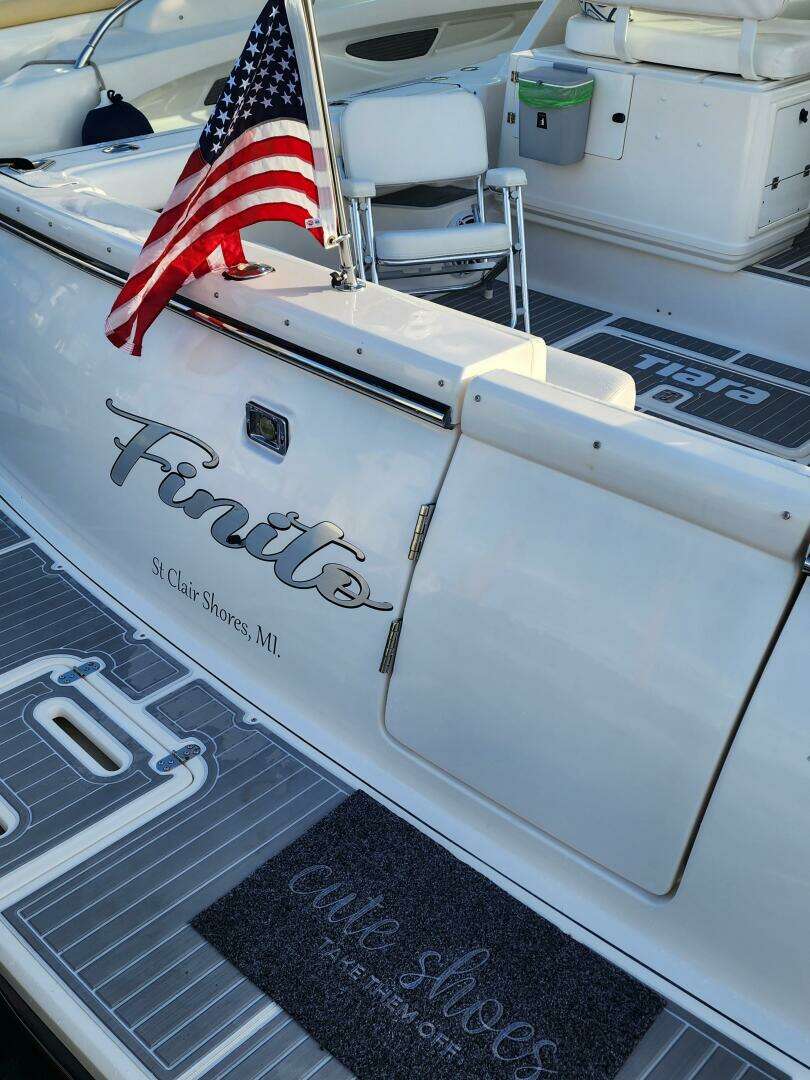 2001 Tiara Yachts 3500 Open - Image 19