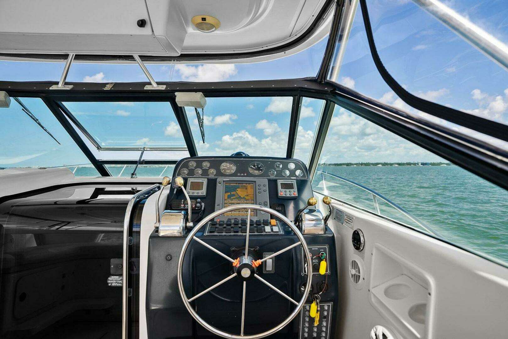 2003 Tiara Yachts 3100 Open LE - Image 7