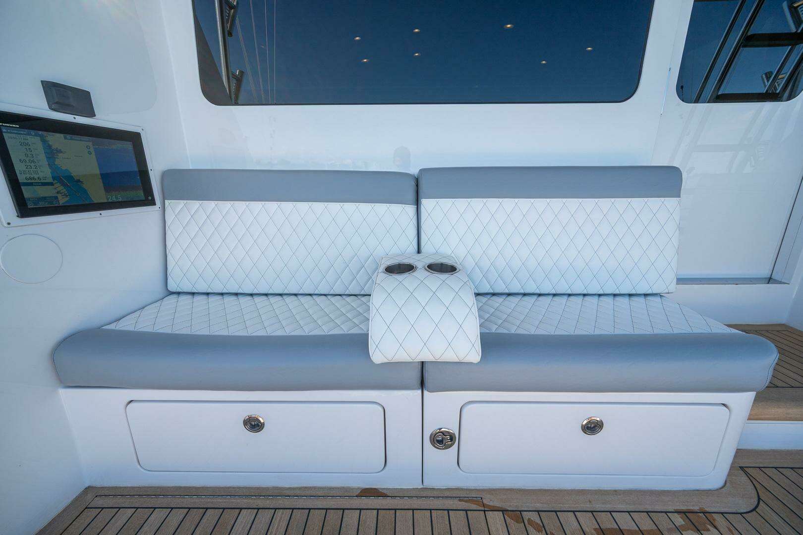 2009 Cabo 52 Flybridge - Image 20