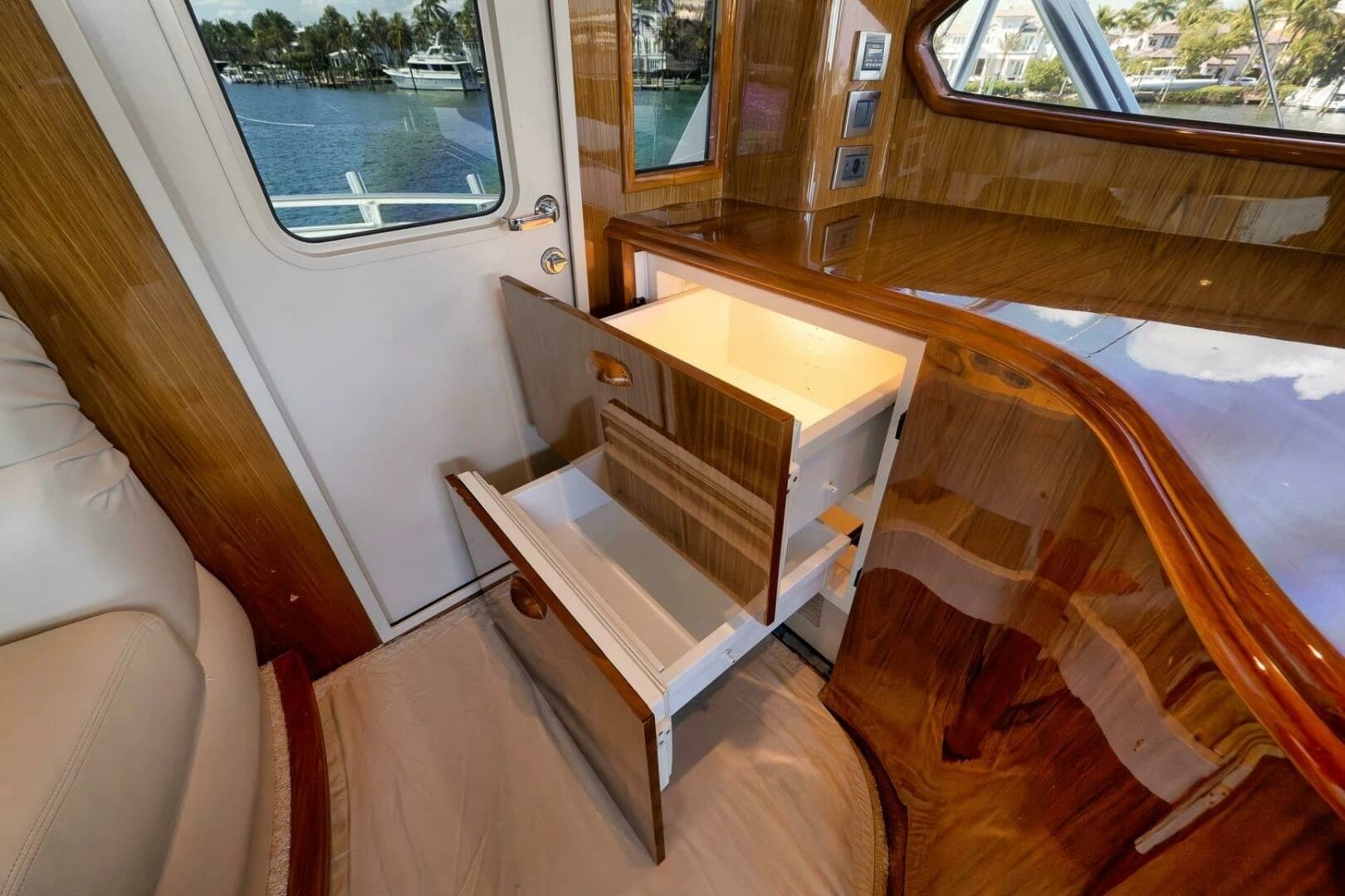 2011 Viking 76 Enclosed Bridge - Image 69