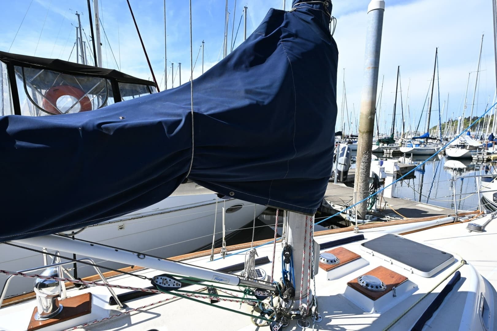 1980 Tartan 37 - Image 16