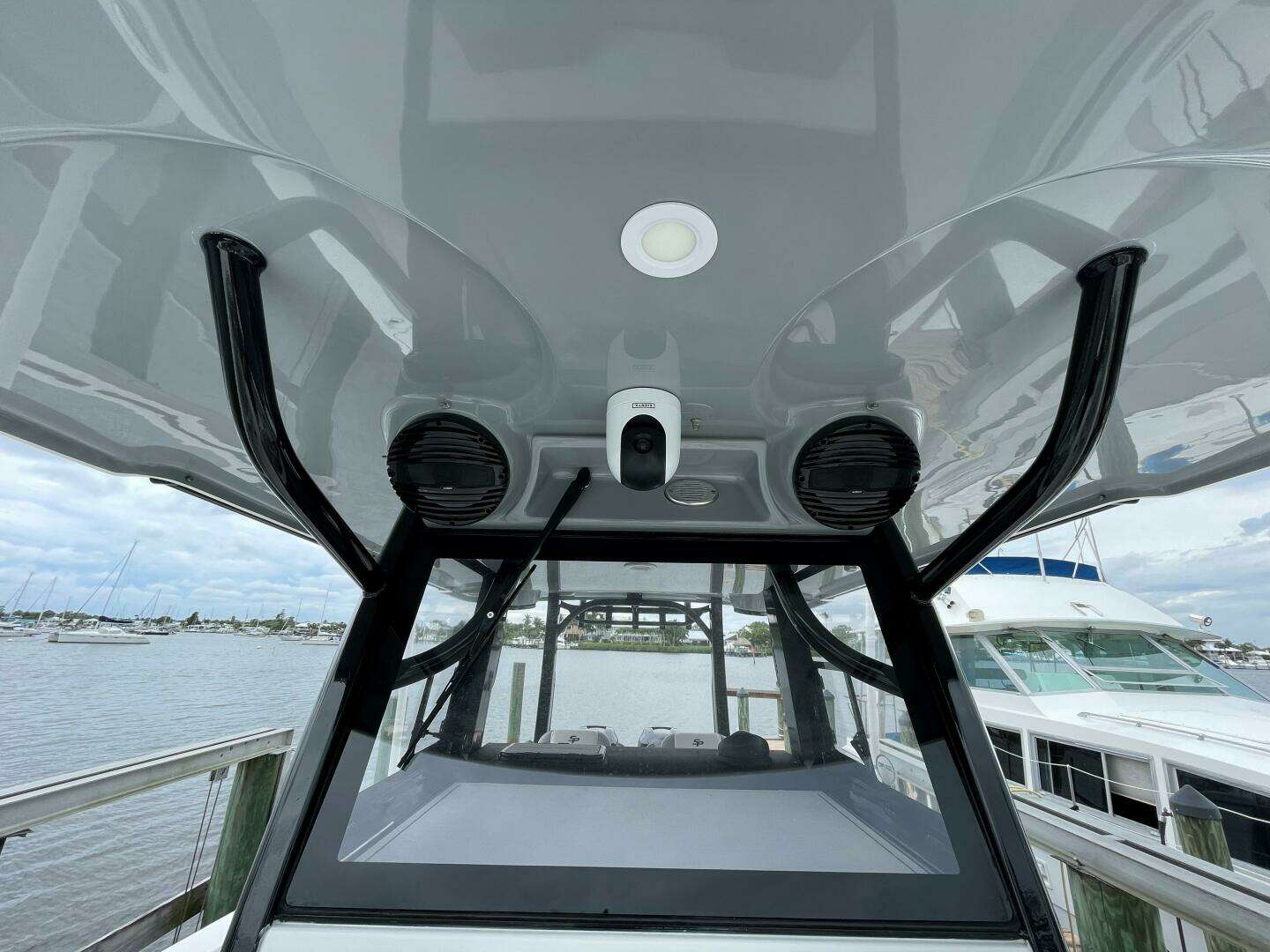 2023 Sea Pro 320 DLX - Image 11