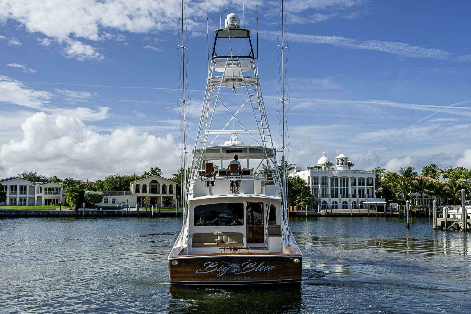 2007 Viking 64 Convertible - Image 5
