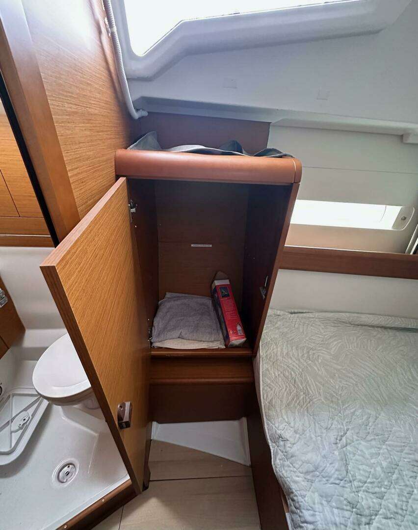 2018 Jeanneau Sun Odyssey 479 - Image 58