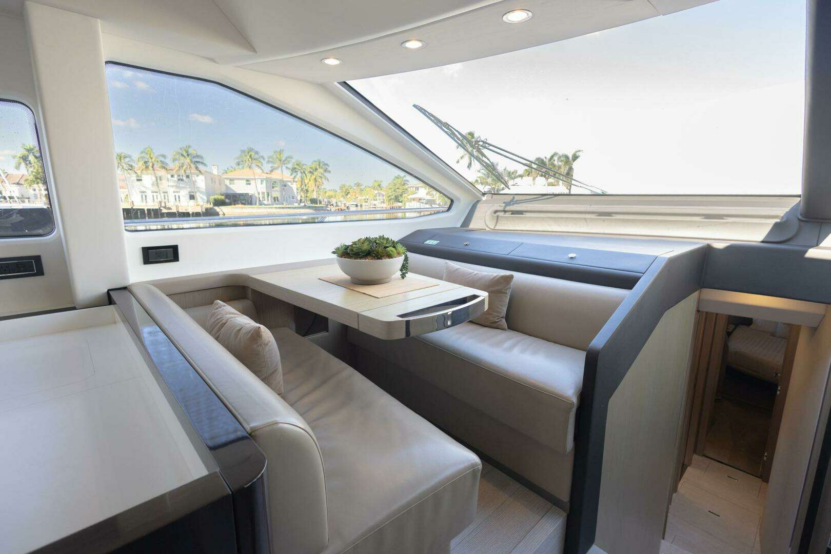 2021 Azimut Fly - Image 23