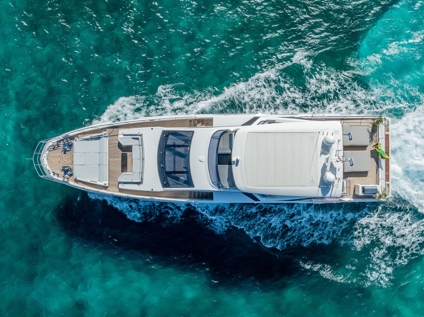 2020 Azimut GRANDE 27M - Image 13