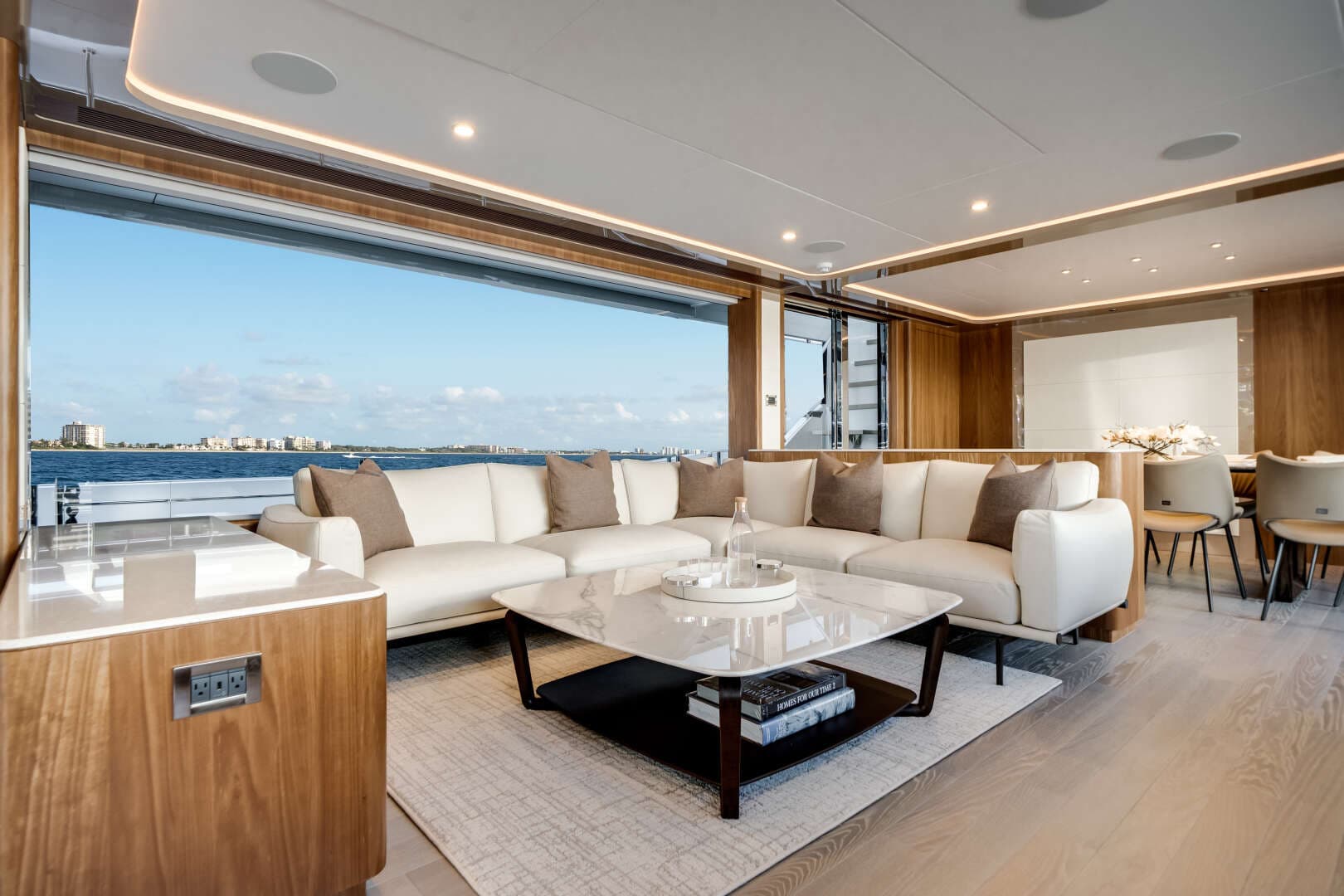2026 Ocean Alexander 30R - Image 26