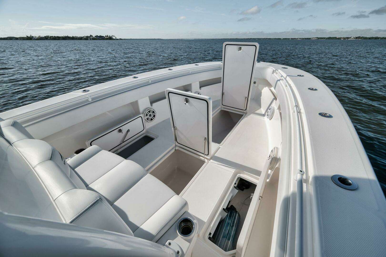 2018 Invincible 36 Open Fisherman - Image 17