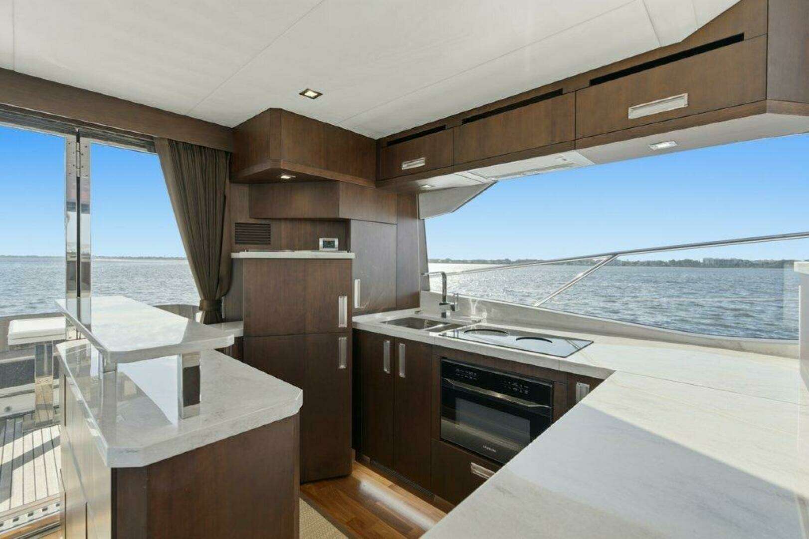 2017 Galeon 560 Sky - Image 17