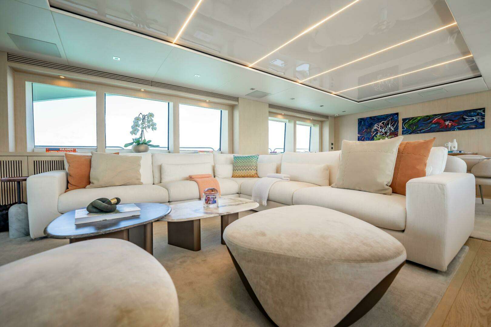 2011 Sunseeker 34 Metre Yacht - Image 31