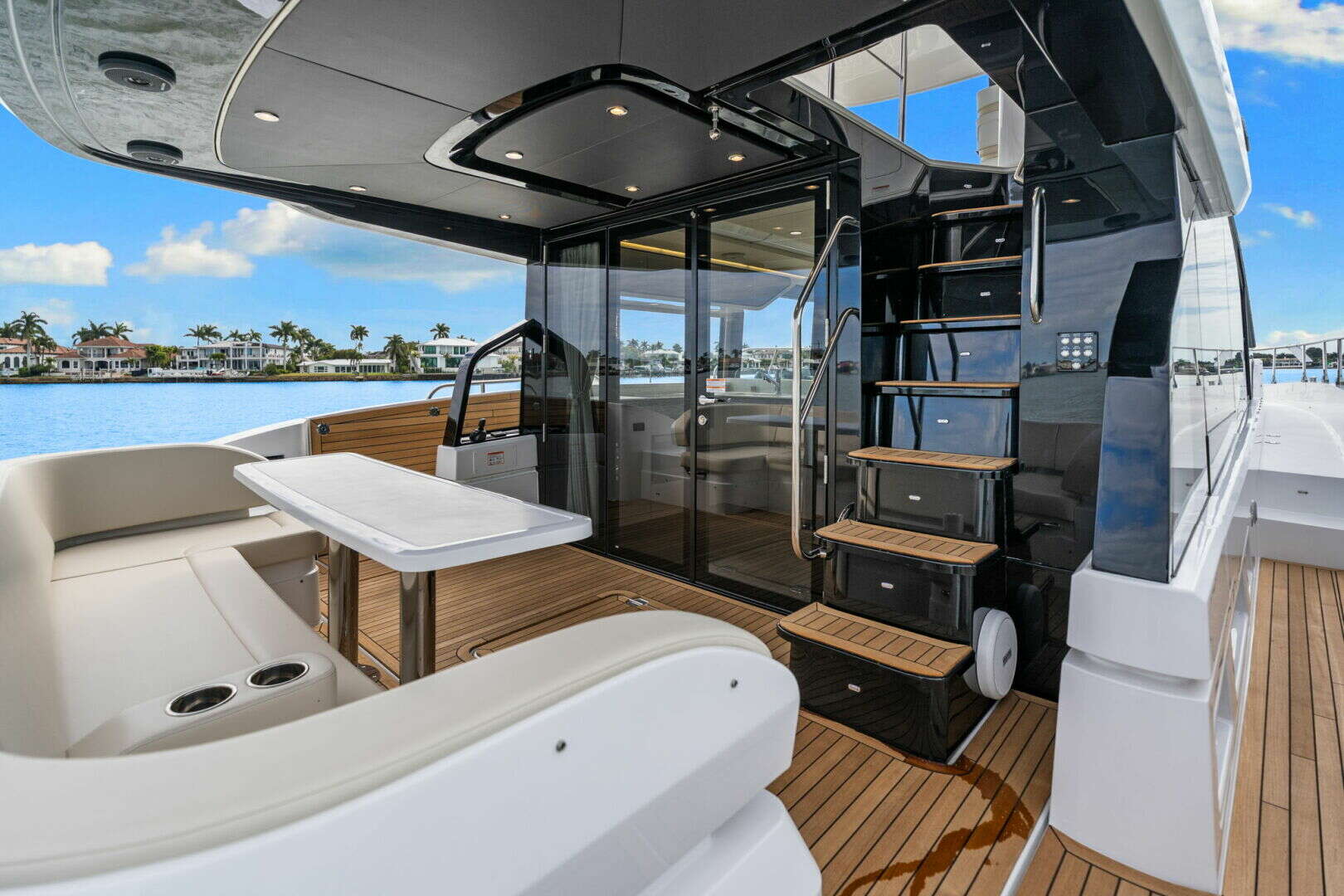 2026 Cruisers Yachts 57 FLY - Image 39