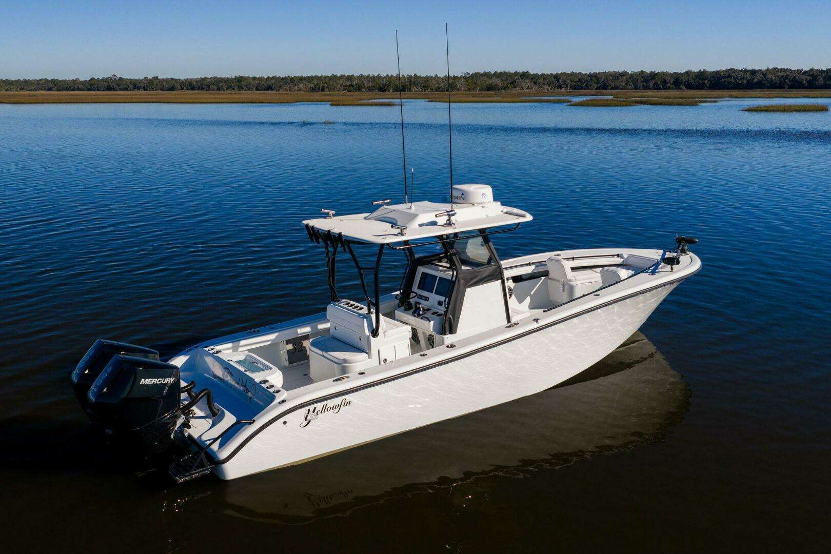 2023 Yellowfin 32 Offshore - Image 14